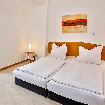 Hotel Danis Schlossschanke Gmbh Simmern (Rhein-Hunsruck-Kreis)