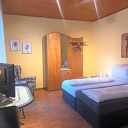 Danis Schlossschanke Gmbh * Simmern (Rhein-Hunsruck-Kreis)